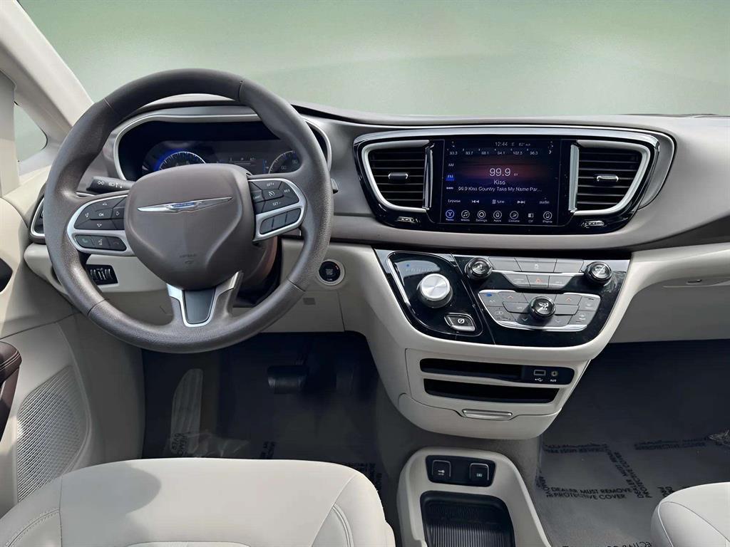 used 2017 Chrysler Pacifica car, priced at $10,452