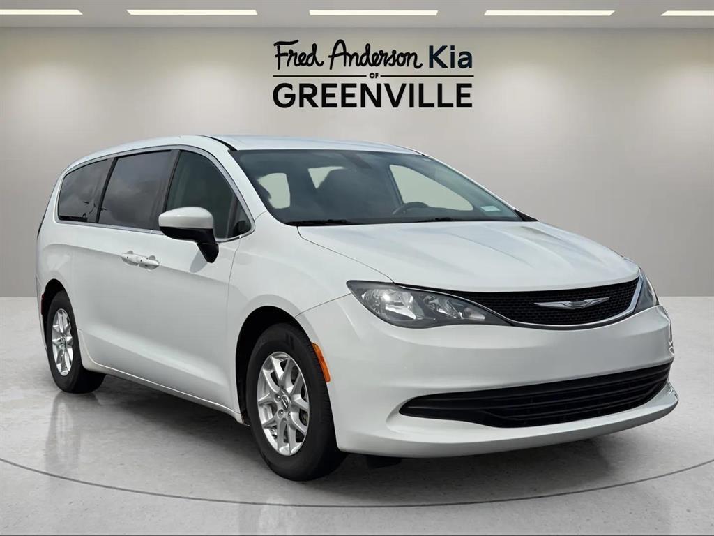 used 2017 Chrysler Pacifica car, priced at $10,452