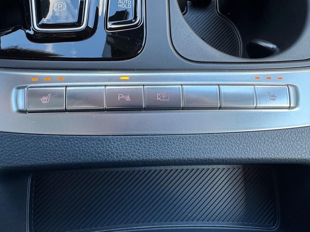 new 2026 Kia Carnival Hybrid car, priced at $43,188