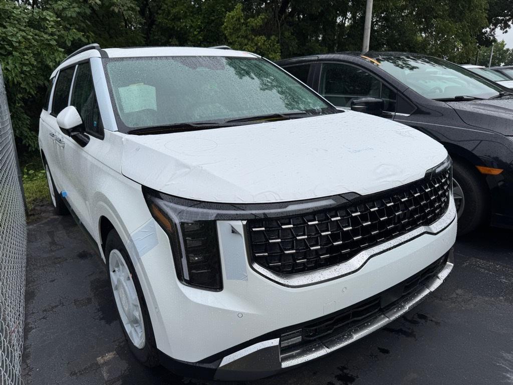 new 2026 Kia Carnival Hybrid car, priced at $48,303