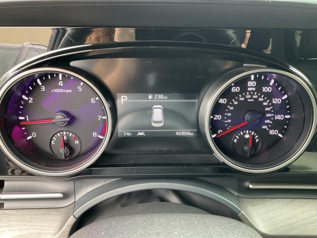 used 2024 Kia Carnival car, priced at $35,219