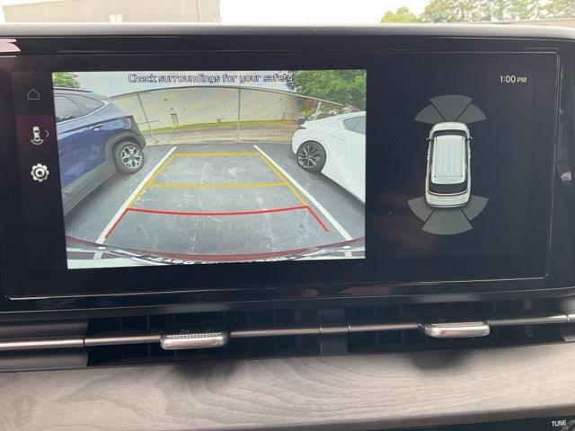 used 2024 Kia Carnival car, priced at $35,219