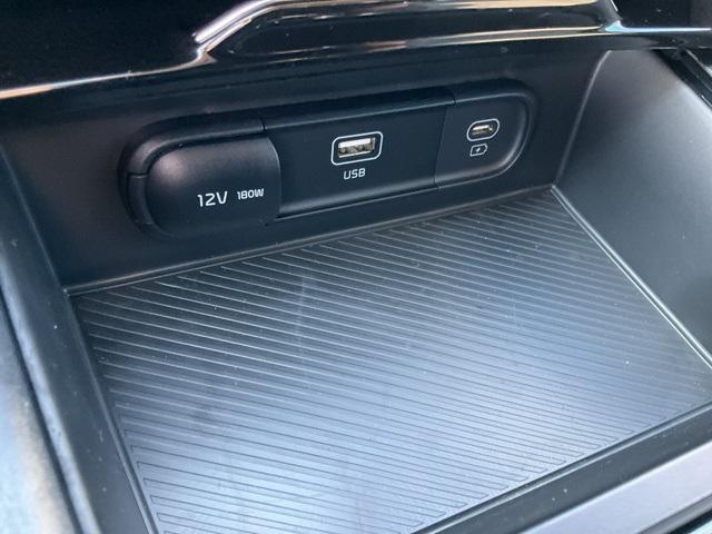 new 2025 Kia Sportage Hybrid car, priced at $29,007