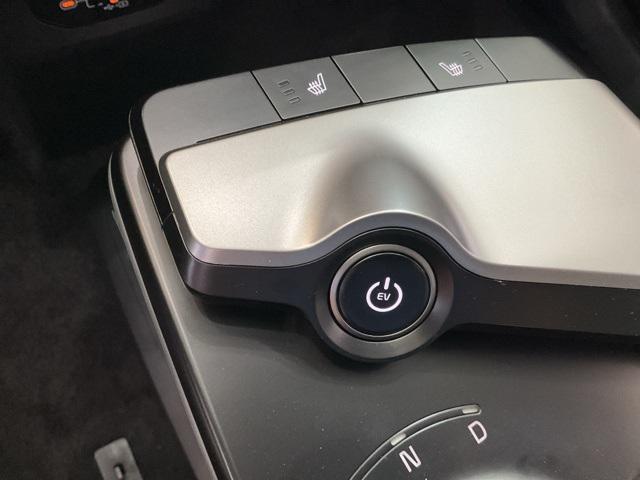 new 2025 Kia EV6 car, priced at $48,077
