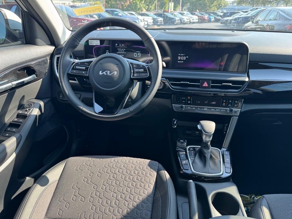 new 2026 Kia Seltos car, priced at $27,853
