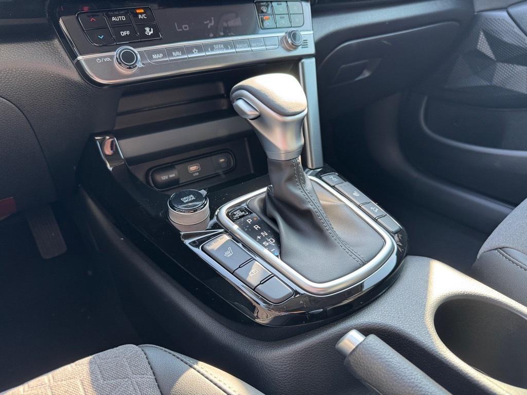 new 2026 Kia Seltos car, priced at $27,853