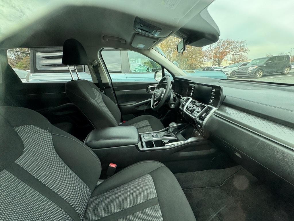 used 2023 Kia Sorento car, priced at $20,550