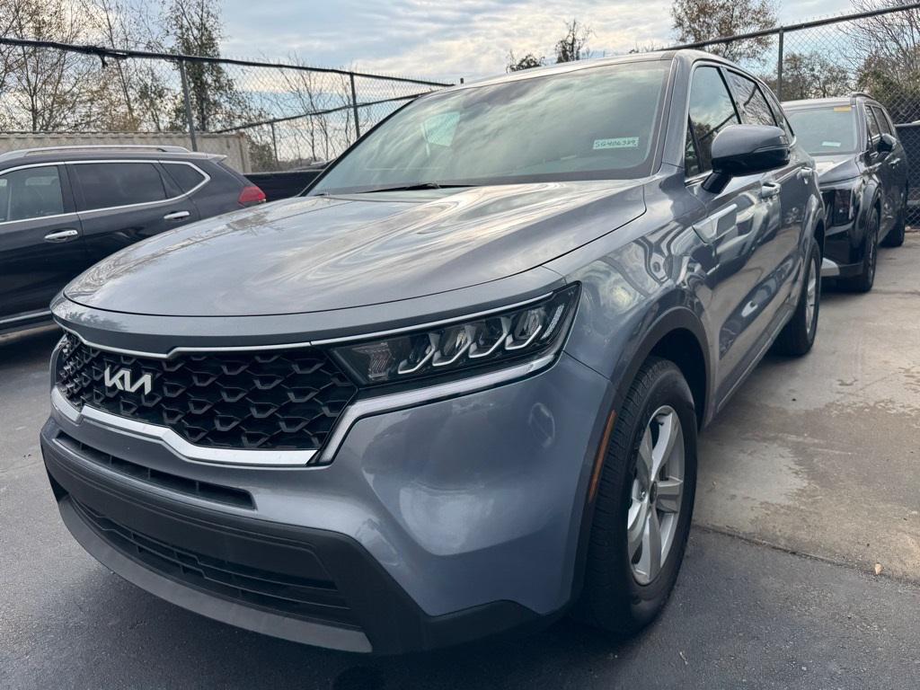 used 2023 Kia Sorento car, priced at $20,550