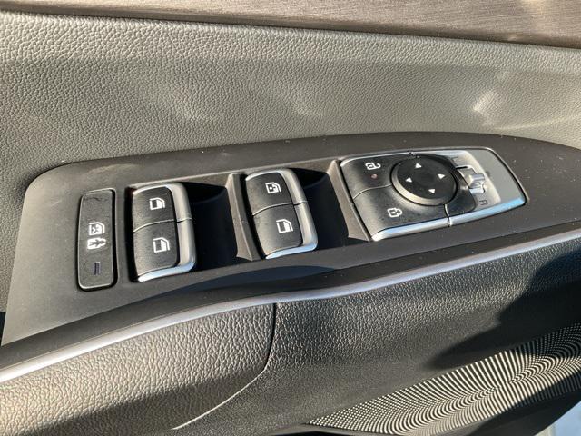 new 2025 Kia Sorento car, priced at $42,246