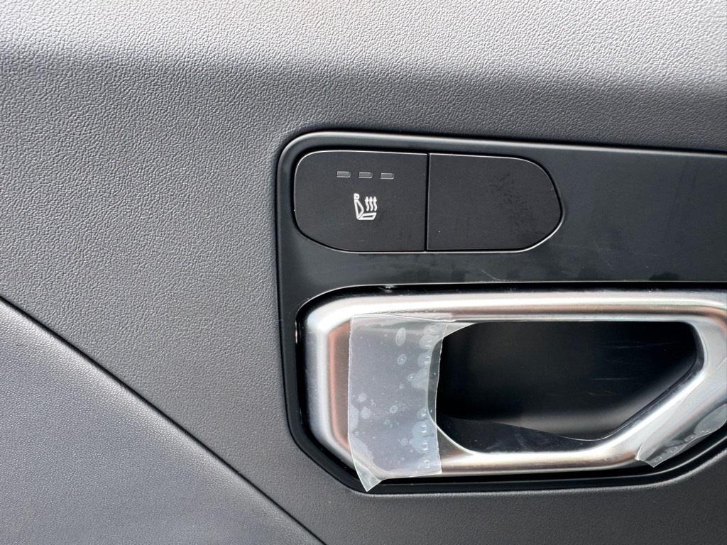 new 2025 Kia K4 car, priced at $25,272