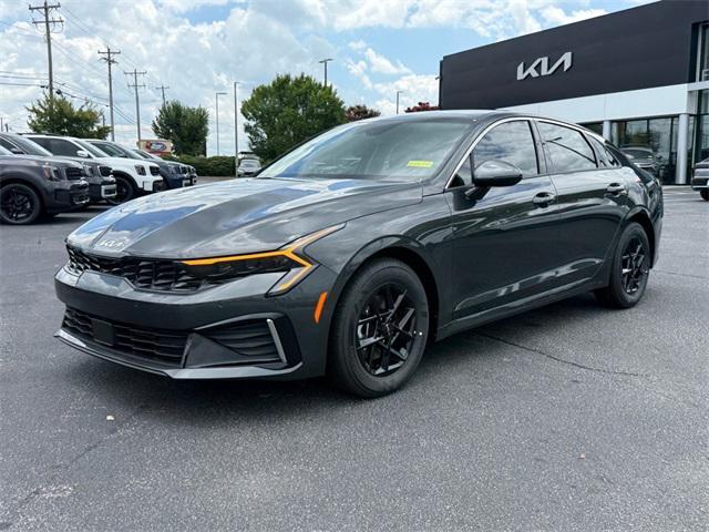 new 2025 Kia K5 car, priced at $26,900