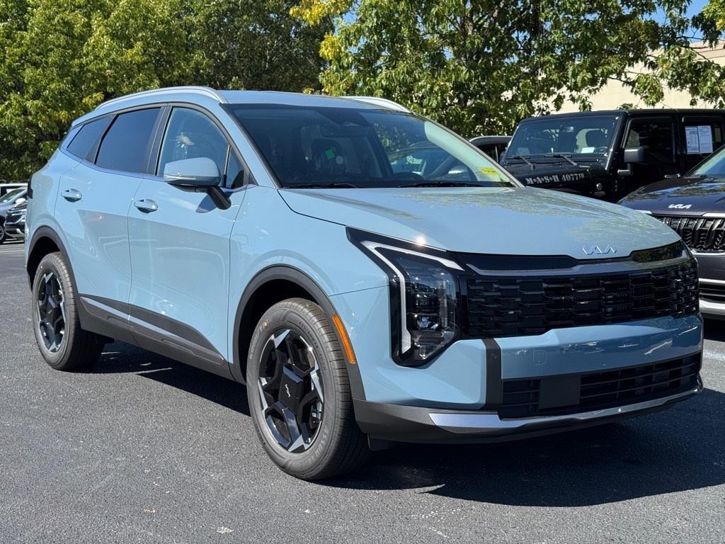 new 2026 Kia Sportage Hybrid car, priced at $34,004