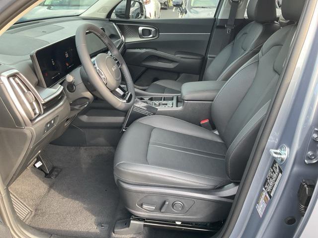new 2025 Kia Sorento car, priced at $40,921