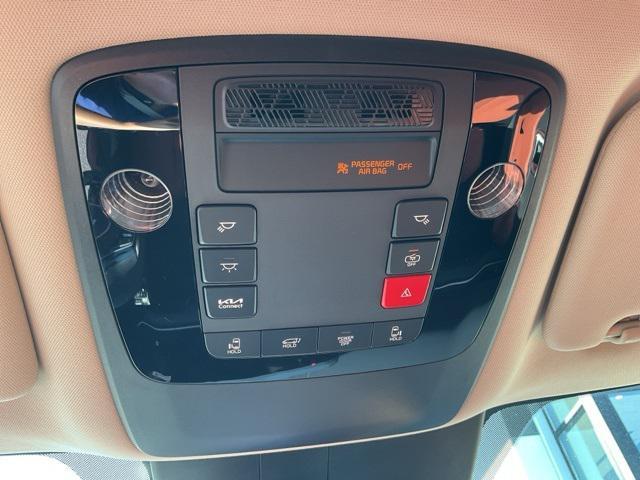 new 2025 Kia Carnival car, priced at $41,881