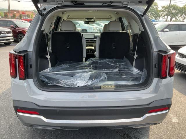 new 2025 Kia Sorento car, priced at $38,731
