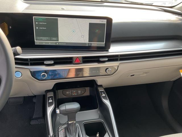new 2025 Kia Sorento car, priced at $38,731