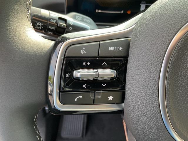 new 2025 Kia Sorento car, priced at $38,731