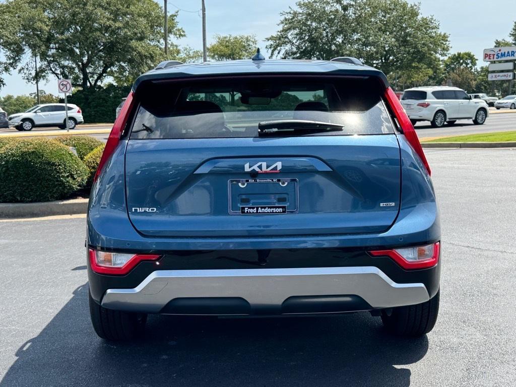 new 2025 Kia Niro car, priced at $32,470