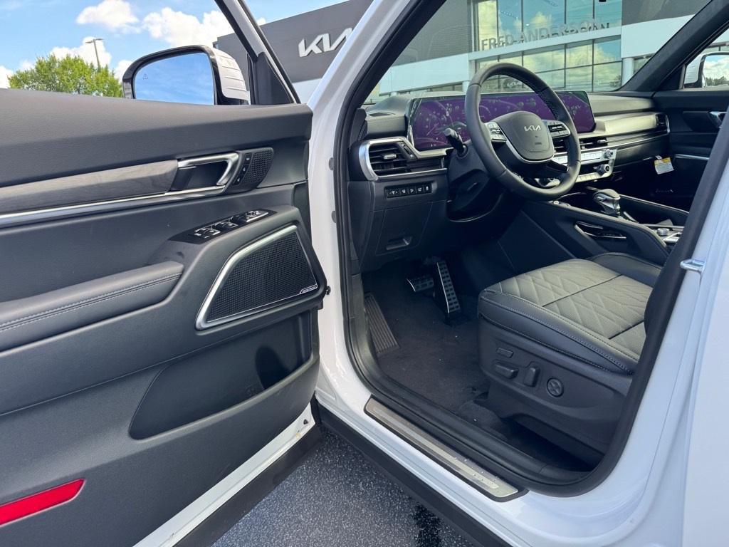 new 2025 Kia Telluride car, priced at $52,302
