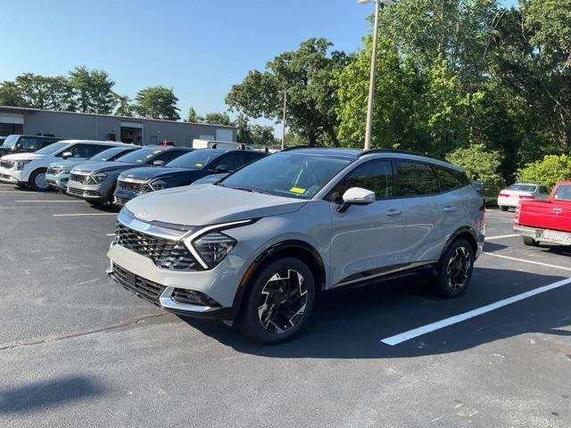 new 2025 Kia Sportage car, priced at $37,576