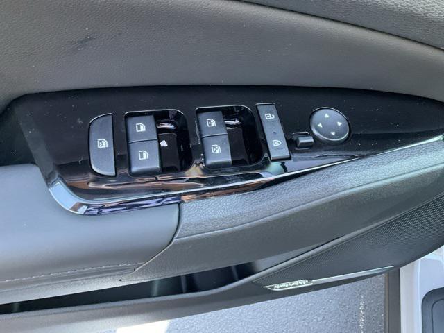 new 2025 Kia Sportage car, priced at $37,576