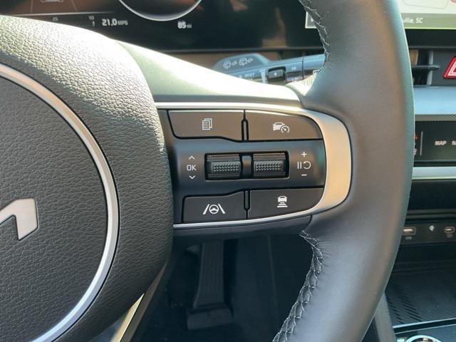 new 2025 Kia Sportage car, priced at $37,576