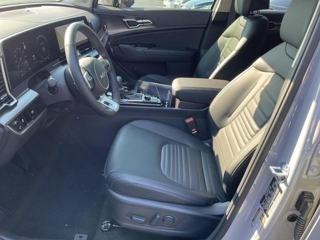 new 2025 Kia Sportage car, priced at $37,100