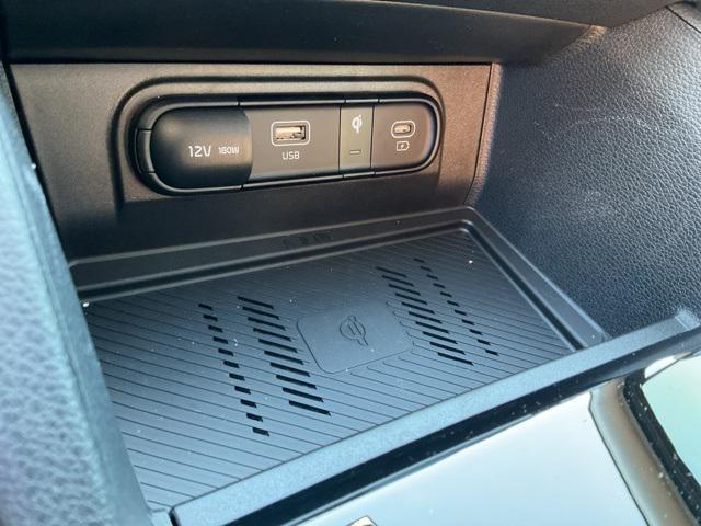 new 2025 Kia Sportage car, priced at $37,576