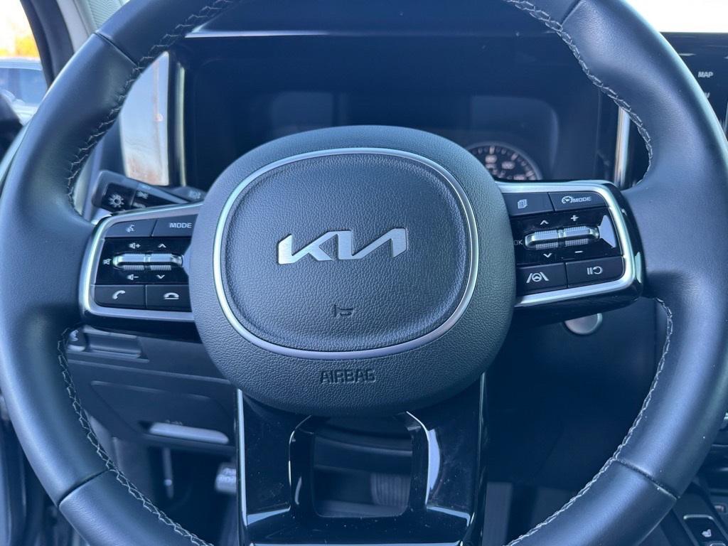 used 2023 Kia Sorento car, priced at $24,474