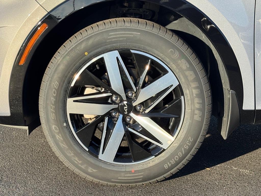 used 2023 Kia Sorento car, priced at $24,474