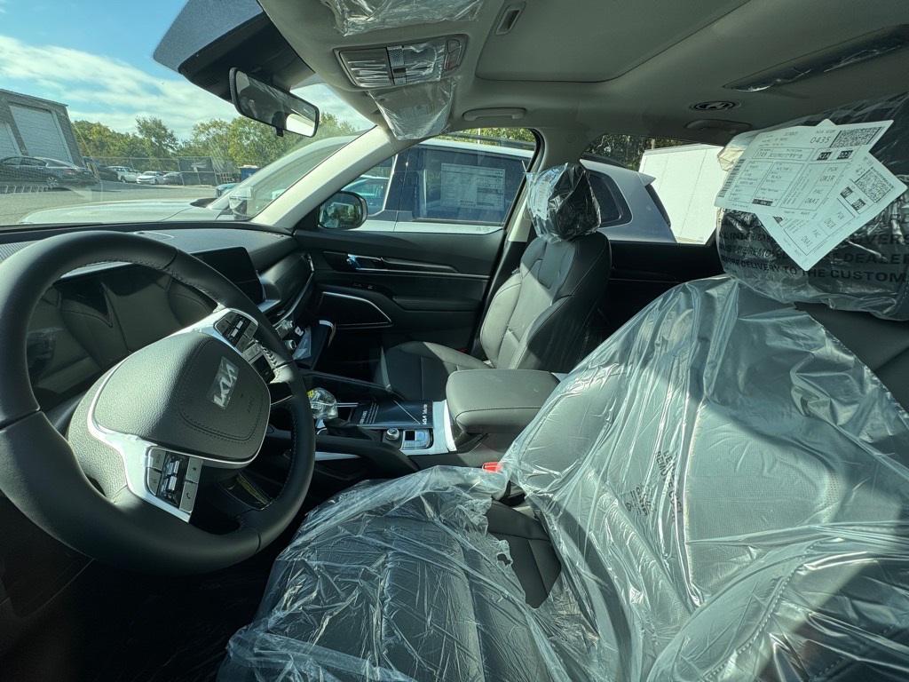 new 2025 Kia Telluride car, priced at $42,250