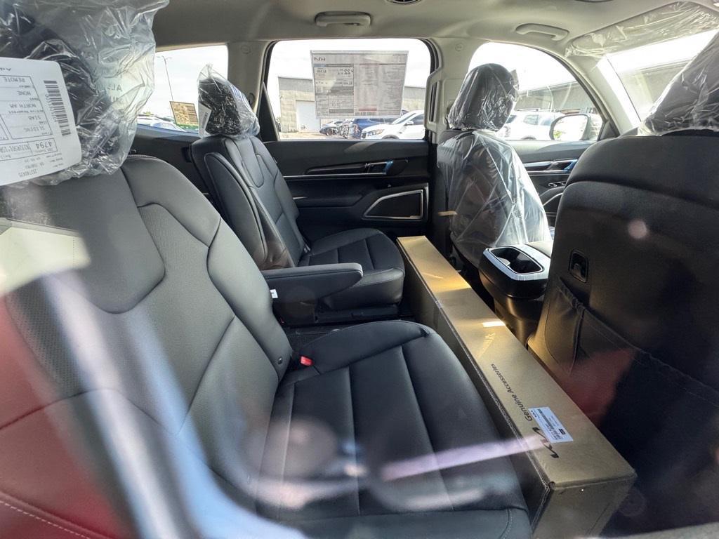 new 2025 Kia Telluride car, priced at $42,250