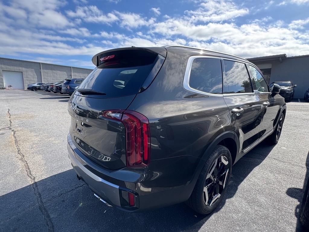 new 2025 Kia Telluride car, priced at $42,250