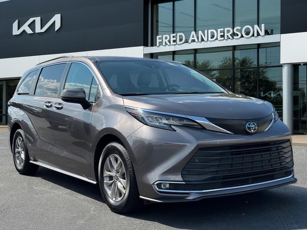 used 2022 Toyota Sienna car, priced at $33,741