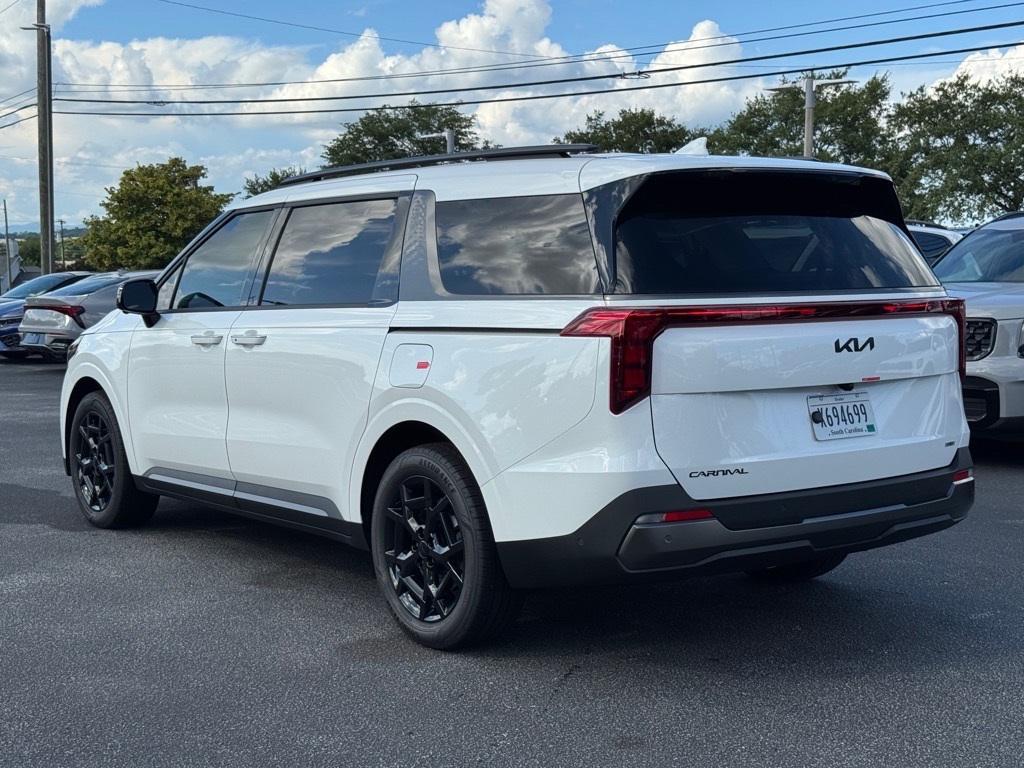new 2026 Kia Carnival Hybrid car, priced at $48,793