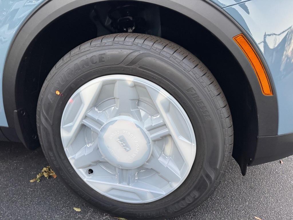 new 2026 Kia Sportage car, priced at $35,015