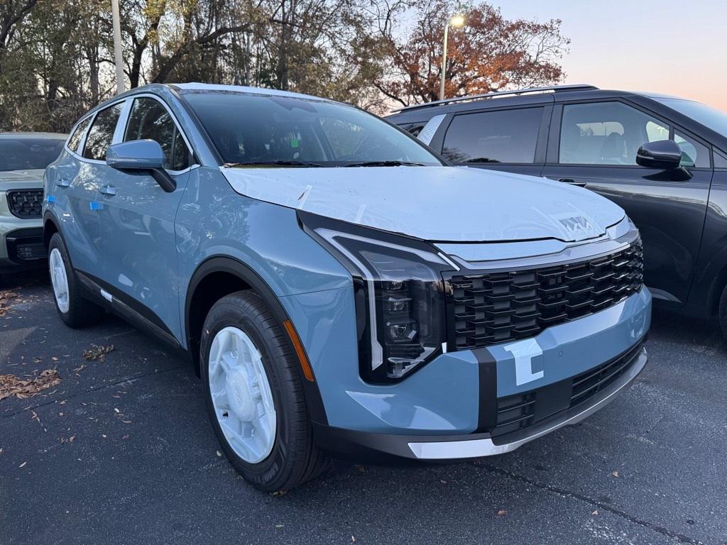 new 2026 Kia Sportage car, priced at $35,015