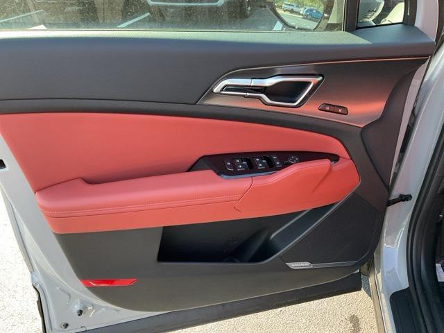 new 2025 Kia Sportage car, priced at $33,855