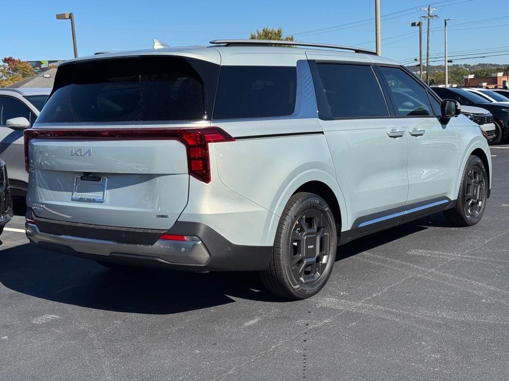 new 2026 Kia Carnival Hybrid car, priced at $47,919