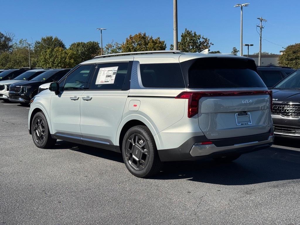new 2026 Kia Carnival Hybrid car, priced at $47,919