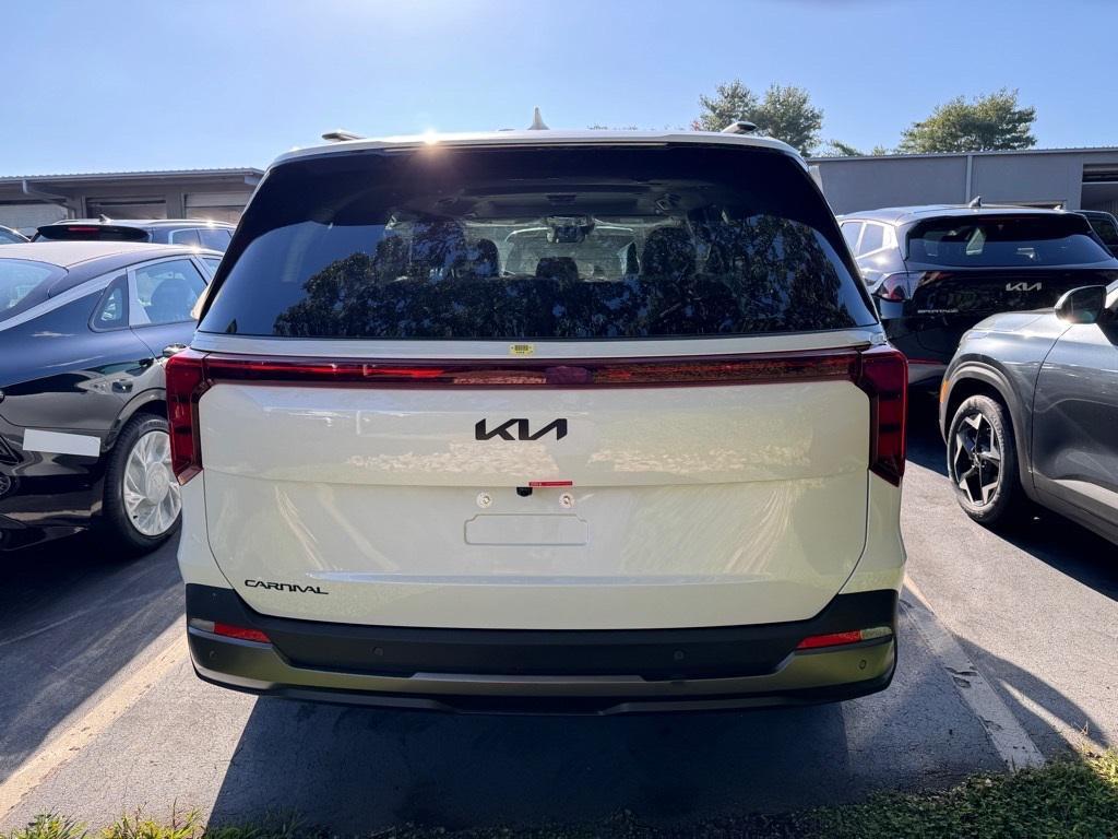 new 2026 Kia Carnival car, priced at $49,020