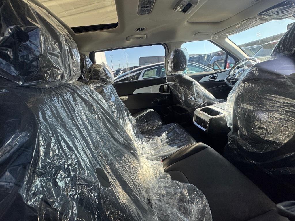new 2026 Kia Carnival car, priced at $49,020