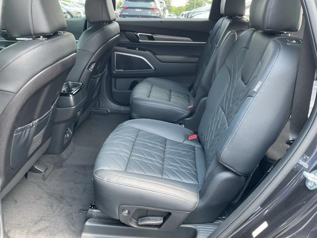 new 2025 Kia Telluride car, priced at $45,908