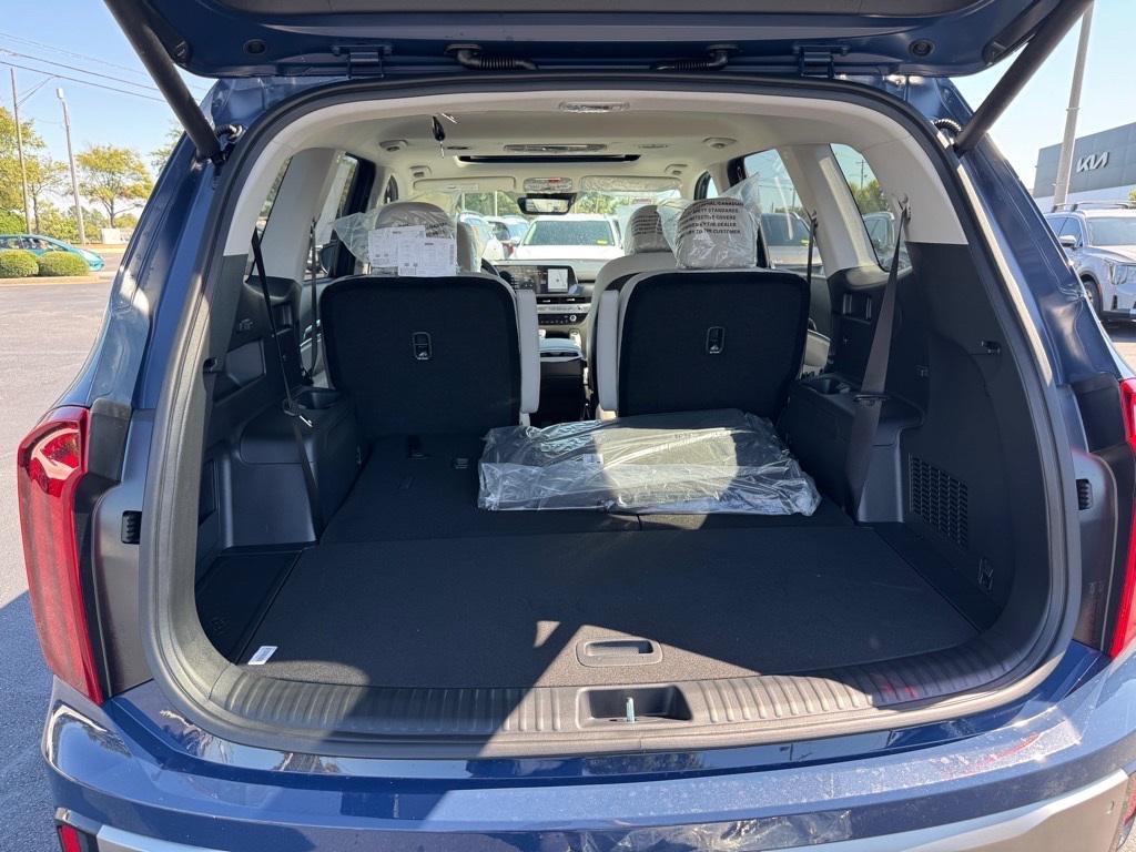 new 2025 Kia Telluride car, priced at $42,740
