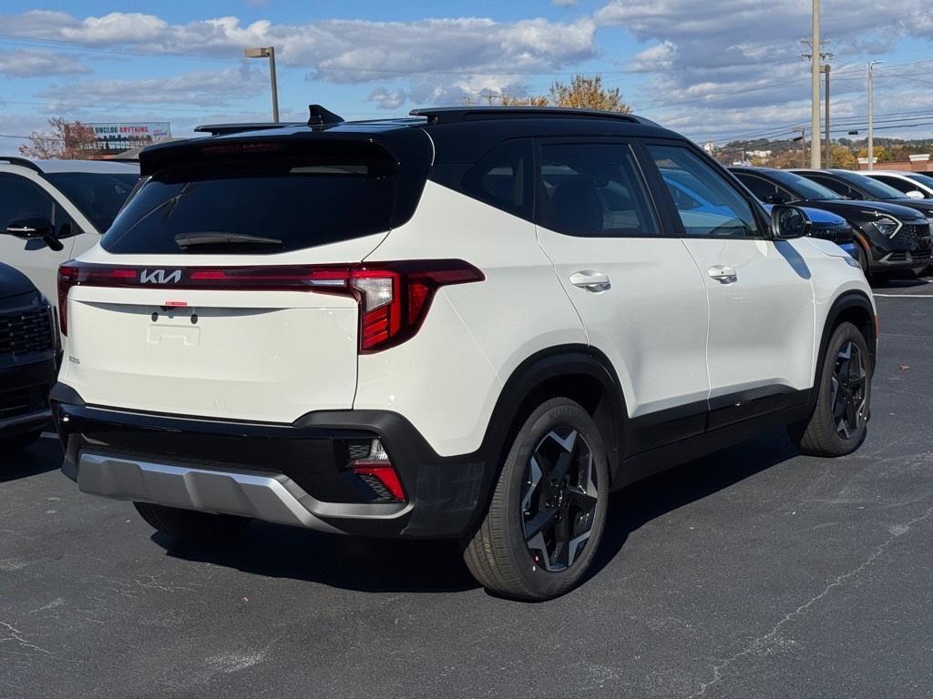 new 2026 Kia Seltos car, priced at $27,805