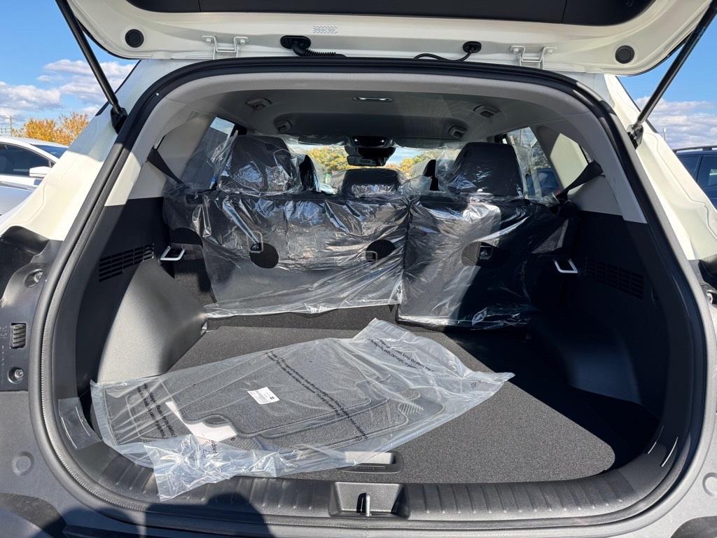 new 2026 Kia Seltos car, priced at $27,805