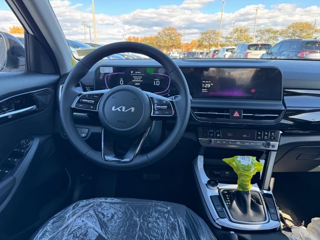 new 2026 Kia Seltos car, priced at $27,805