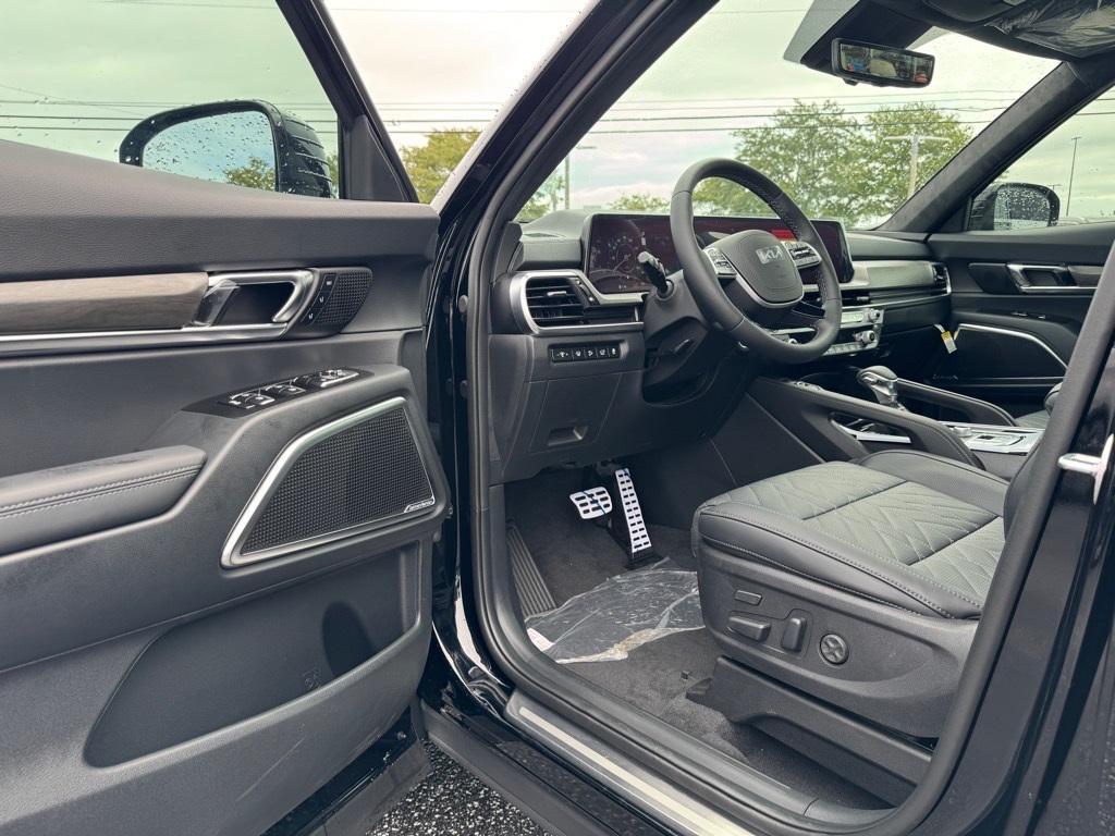 new 2025 Kia Telluride car, priced at $53,247