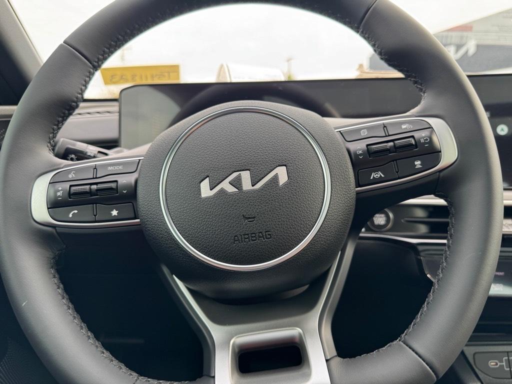 new 2026 Kia K5 car, priced at $31,589