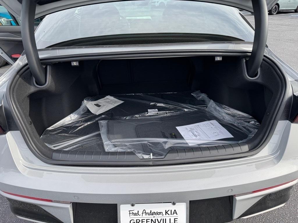 new 2026 Kia K5 car, priced at $31,589